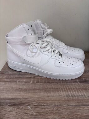 Nike Men’s High-Top Tripe White Air Force 1 Sneakers Size 14